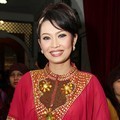 Ratna Listy di Resepsi Pernikahan Ustadz Solmed dan April Jasmine