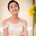 Soo Ae Tampak Cantik dengan Gaun Pernikahan