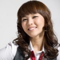 Sunye Imut dengan Rambut Curly