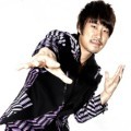 San E dengan Gaya Rappernya