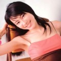 Isabella Leong untuk Katalog Fashion