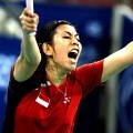 Adriyanti Firdasari Merayakan Kemenangan di Kualifikasi Piala Uber