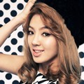 Hyoyeon dalam Berbagai Pose untuk Pemotretan