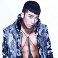 Seungri di Promo Mini Album Terbaru Big Bang 'Alive'