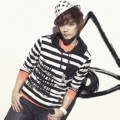 Kim Joon Menjadi Ikon Fashion Omphalos