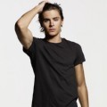 Zac Efron Bergaya Cool