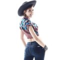 Sara April Kiss untuk Promo Album Wannabe