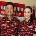 Arumi Bachsin dan Ki Kusumo di Pelantikan Pimpinan Anak Cabang KPMP