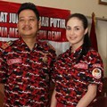 Arumi Bachsin dan Ki Kusumo di Pelantikan Pimpinan Anak Cabang KPMP
