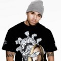 Chris Brown Tampak Santai