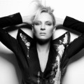 Uma Thurman Laris Sebagai Model Majalah Komersial