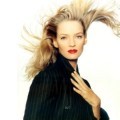 Uma Thurman Pemotretan untuk Majalah Fashion
