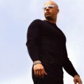 Vin Diesel Tampil Keren dengan Kaca Matanya