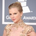 Taylor Swift di Red Carpet Grammy Awards 2012