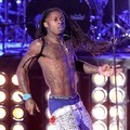 Aksi Lil Wayne di MTV Video Music Awards 2011