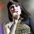 Aksi Jessie J di Atas Panggung