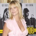 Charlize Theron Menjadi Stella Bridger di 'The Italian Job'