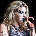 Penampilan Ke$ha di 'Get $leazy Tour'