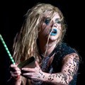 Ke$ha Tampil Sangat Eksentrik di 'Get $leazy Tour'