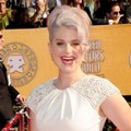 Kelly Osbourne Menghadiri 18th Annual Screen Actors Guild Awards