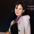 Astrid Tiar Saat Ditemui di Grand Hyatt Hotel