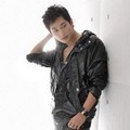 Park Shi Hoo di Majalah Men's Health
