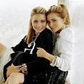 Ashley Olsen dan Mary-Kate Olsen Bermain dalam 'When in Rome'