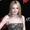 Dakota Fanning di Premiere 'The Runaways'