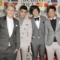 One Direction di Acara BRIT Awards 2012