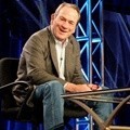 Tommy Lee Jones Berbicara Saat Panel 'The Sunset Limited' di Acara 2011 Winter TCA press Tour