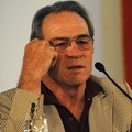 Tommy Lee Jones Menghadiri 'Islands in the Stream' Press Conference