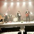 Fun. di Behind The Scenes Video Musik 'We Are Young'