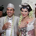 Carissa Putri dan Navies bin Abdullah di Jumpa Pers Usai Akad Nikah