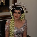 Carissa Putri dan Navies bin Abdullah di Jumpa Pers Usai Akad Nikah