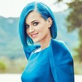 Katy Perry dengan Gaun Zac Posen di Majalah Teen Vogue
