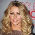 Julianne Hough di People's Choice Awards 2012