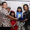 Penyerahan DVD Setia Band Kepada Indomart