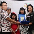 Penyerahan DVD Setia Band Kepada Indomart