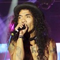 Penampilan Kaka Slank di Konser 'I Slank U'
