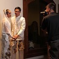 Konsep Retro Dipakai dalam Klip 'Sayang Lahir Batin'