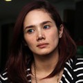 Mulan Jameela Mendatangi Gedung DPR