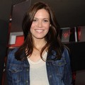 Mandy Moore di Acara Heavyweight Championship