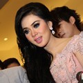Syahrini Ketika Dimintai Pendapat Tentang Identitas Bubu