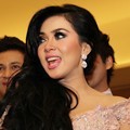 Syahrini Dimintai Pendapat Tentang Identitas Bubu