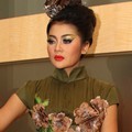 Indah Dewi Pertiwi di Jakarta Fashion and Food Festival 2012