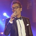 Sammy Simorangkir di Panggung Liputan 6 Awards 2012