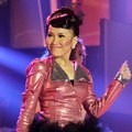 Penampilan Ayu Ting Ting di Liputan 6 Awards 2012