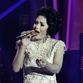 Penampilan Krisdayanti di Liputan 6 Awards 2012
