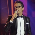 Penampilan Sammy Simorangkir di Liputan 6 Awards 2012