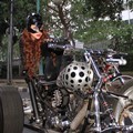 Dewi Persik Berpose Di Atas Motor